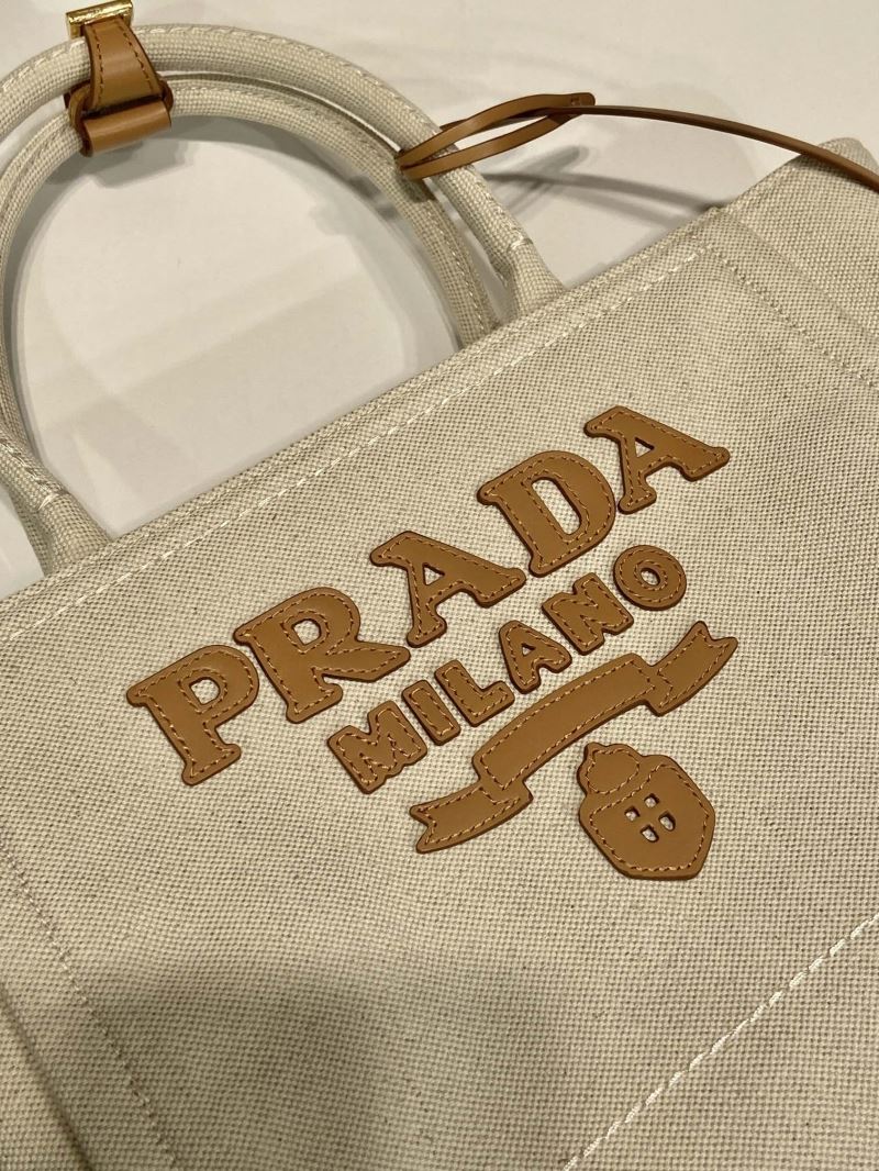 Pra*a tote bags
